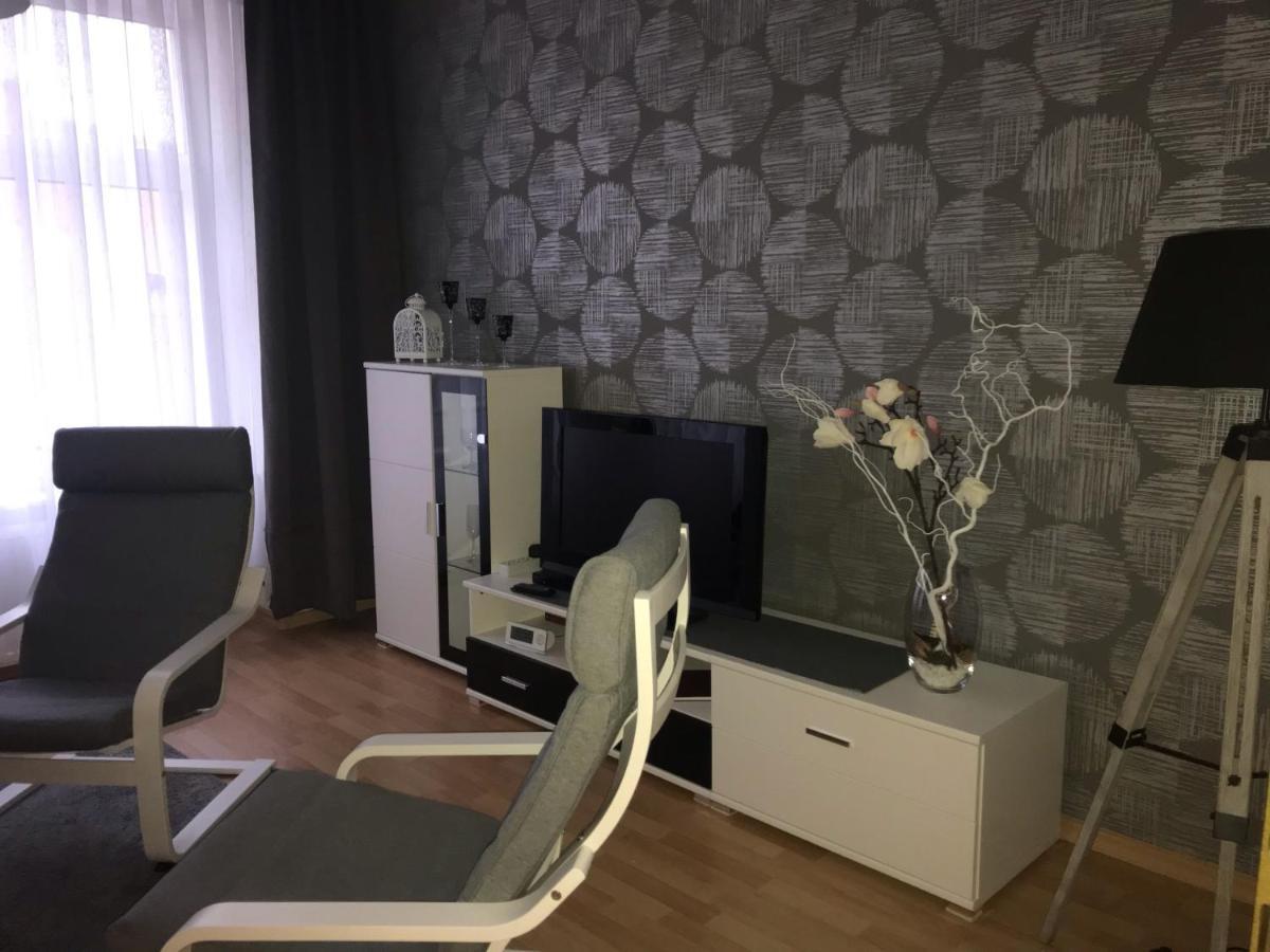 Ferienwohnung Am Schlossparkcenter Schwerin  Zewnętrze zdjęcie